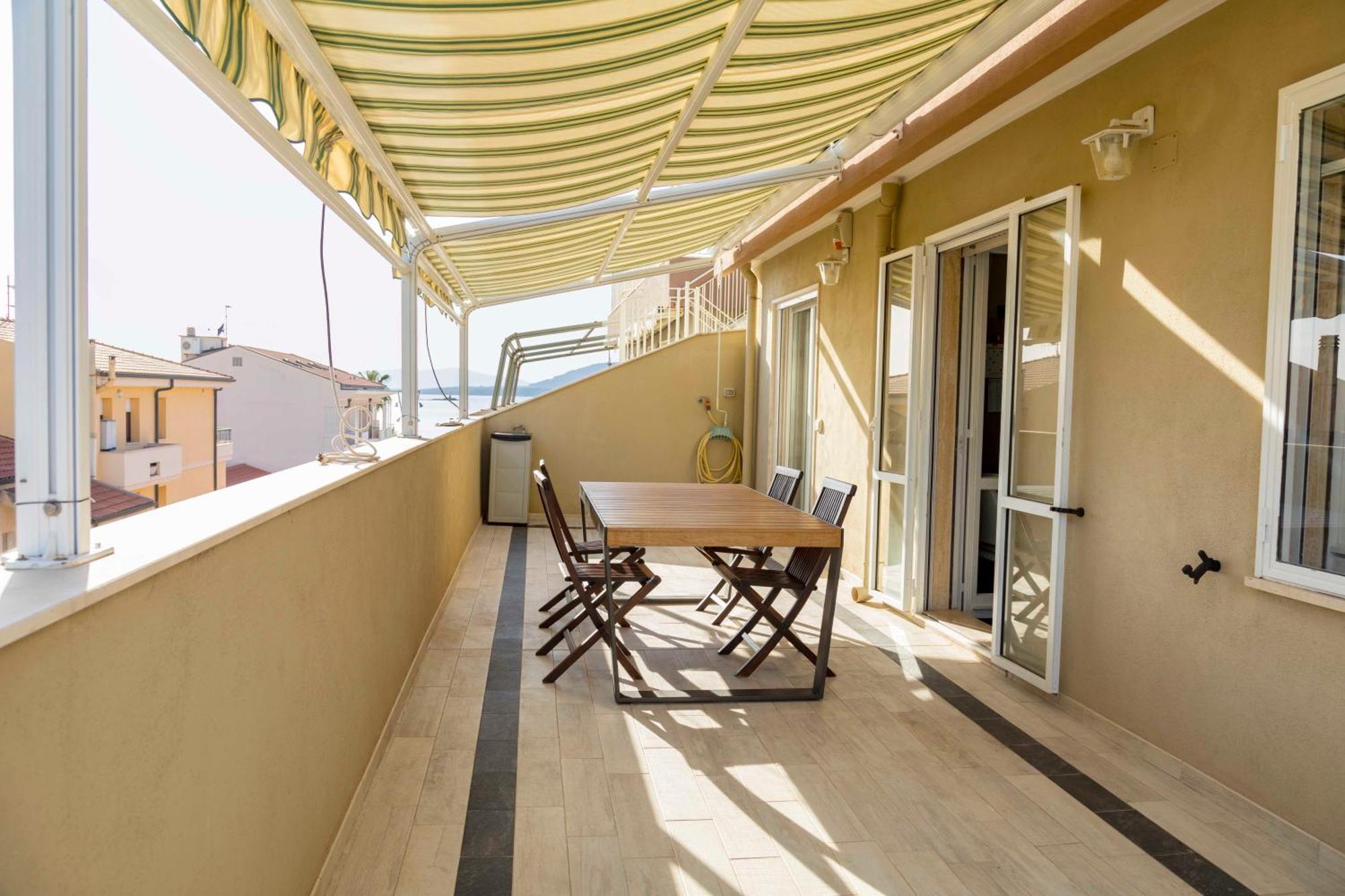 Lovealghero Stanze In Attico Vista Mare Exterior foto
